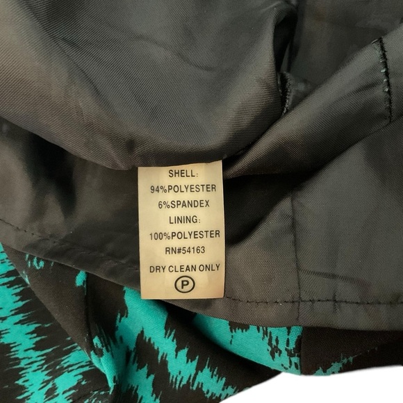 Calvin Klein Black and Blue Sheath Dress with Cap Sleeves and Scoop Neck - Picture 7 of 7